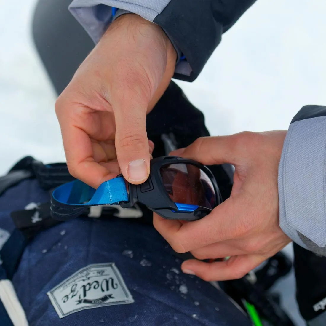 Adult MH910 hiking goggles Cat 4  2 interchangeable lenses – Black/Blue