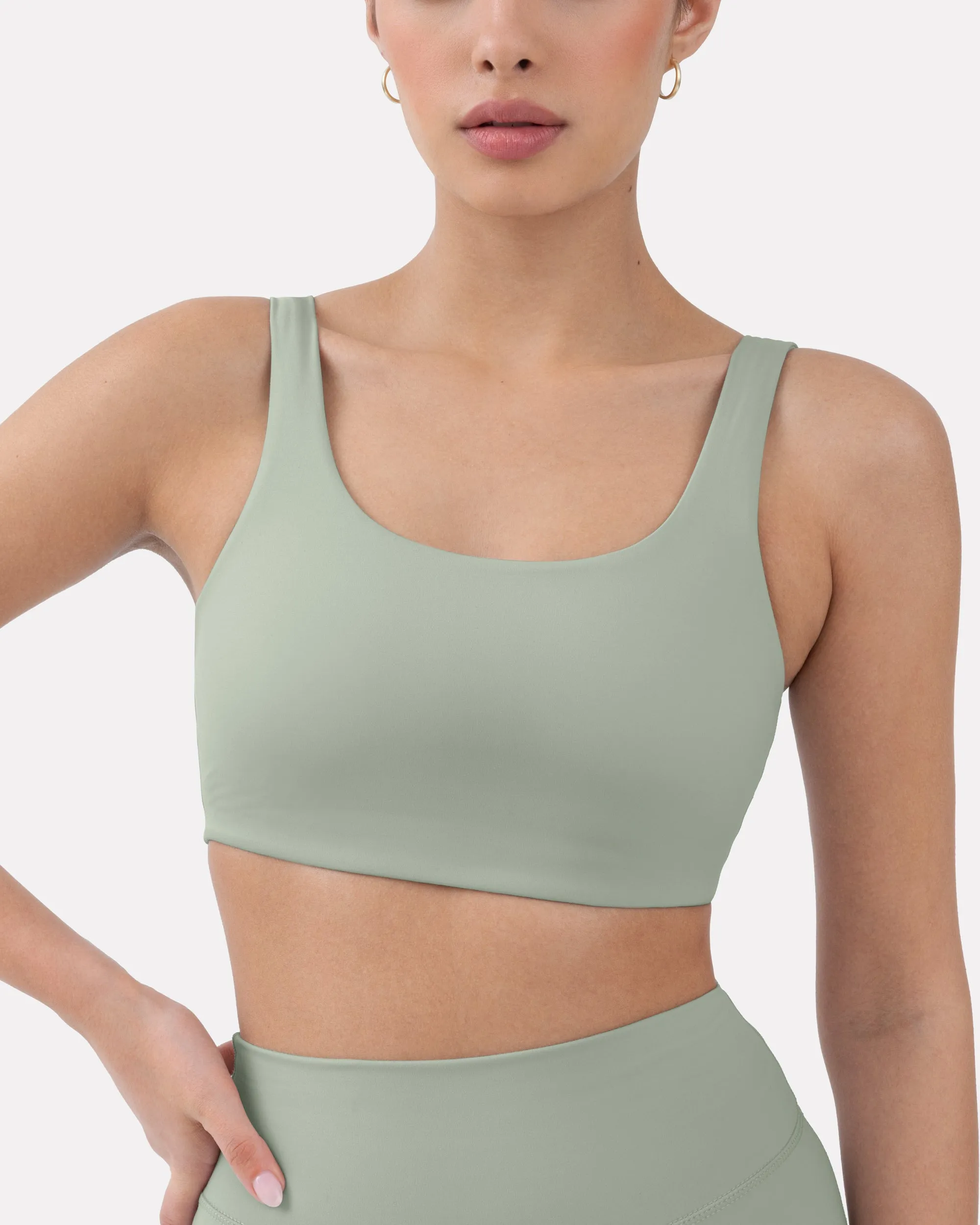 Athleisure Scoop High-Support Sports Bra