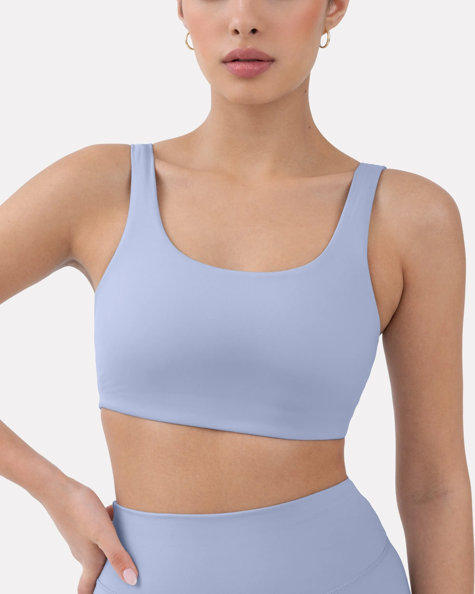 Athleisure Scoop High-Support Sports Bra