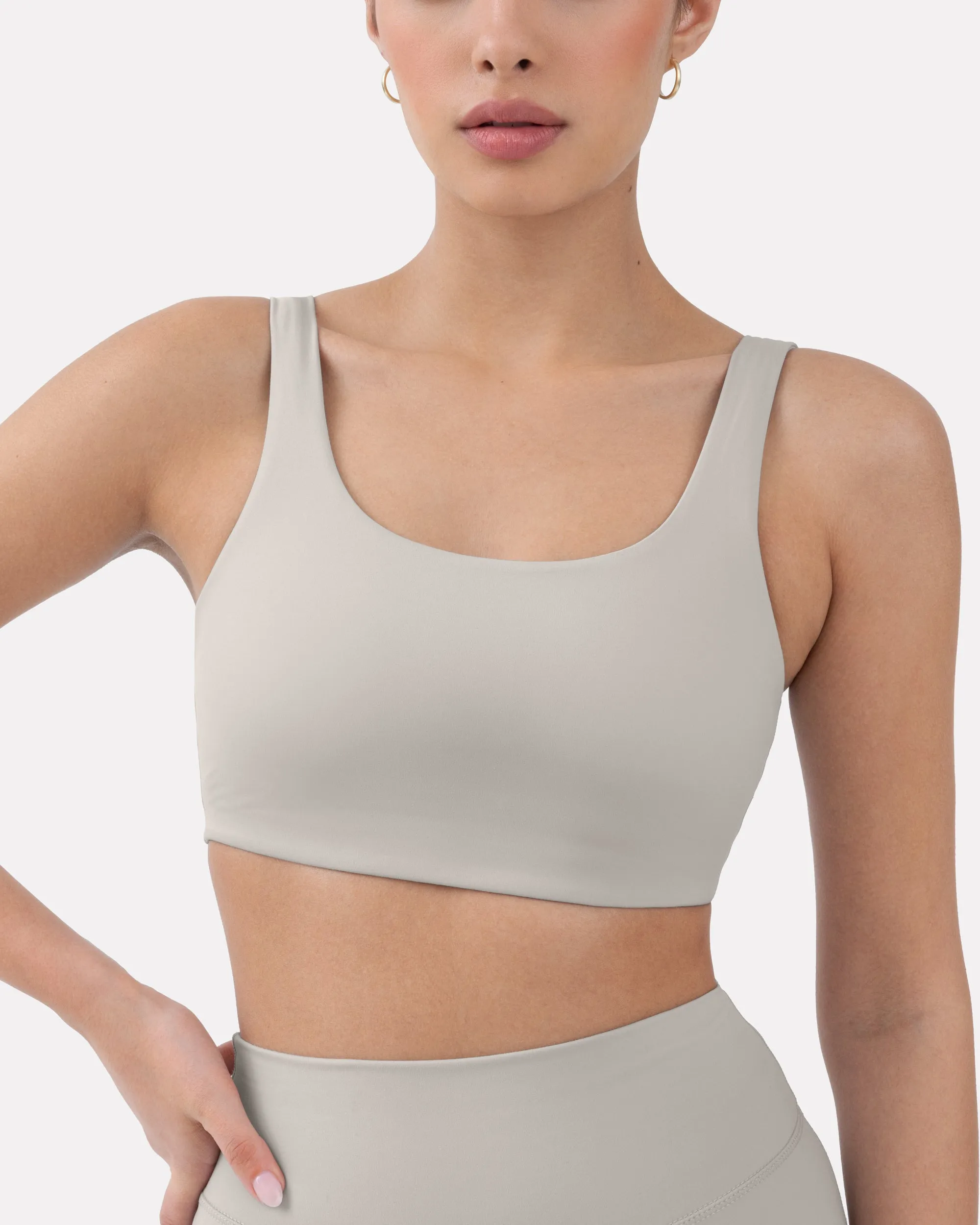 Athleisure Scoop High-Support Sports Bra