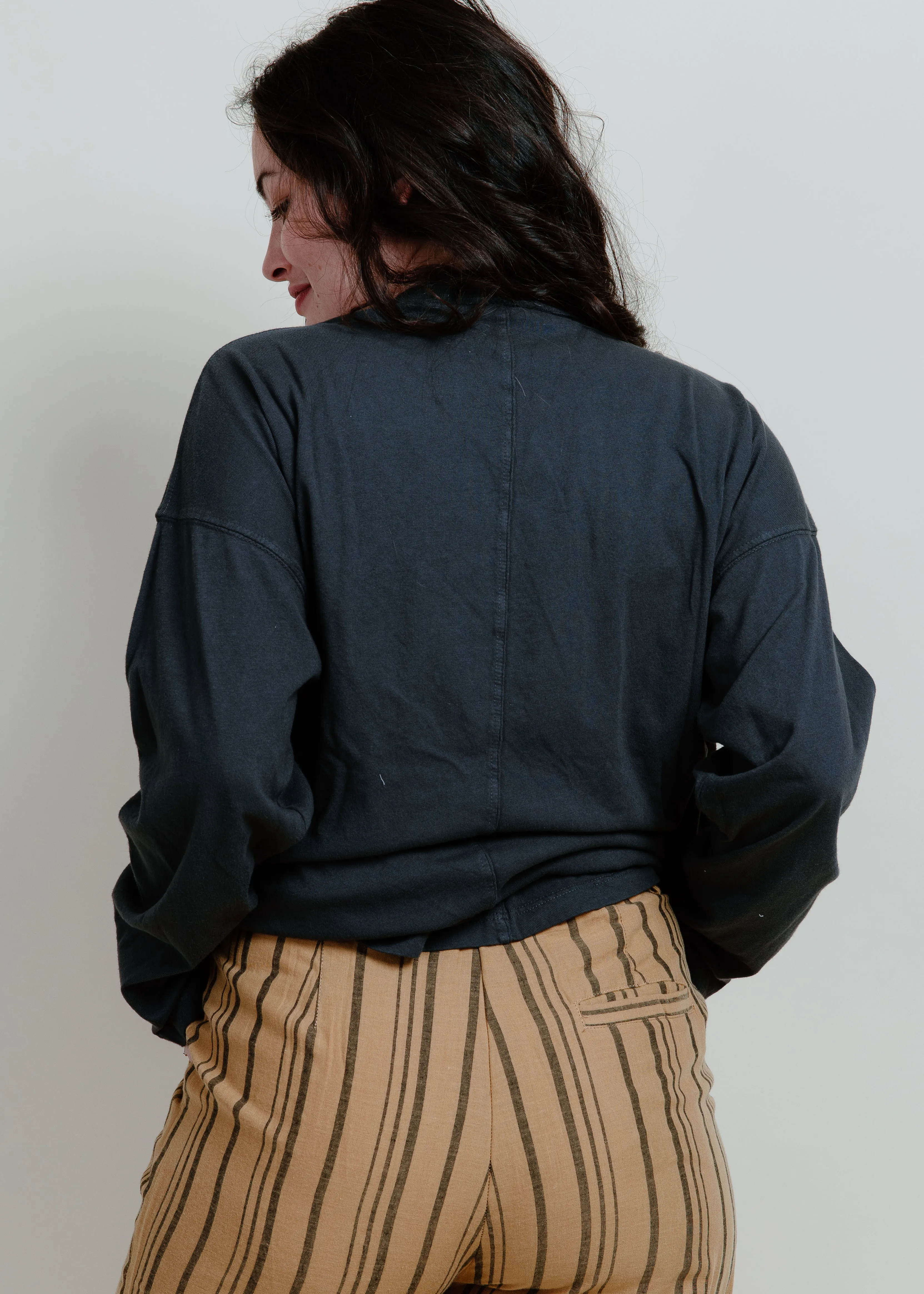 Campfire Pullover - Charcoal