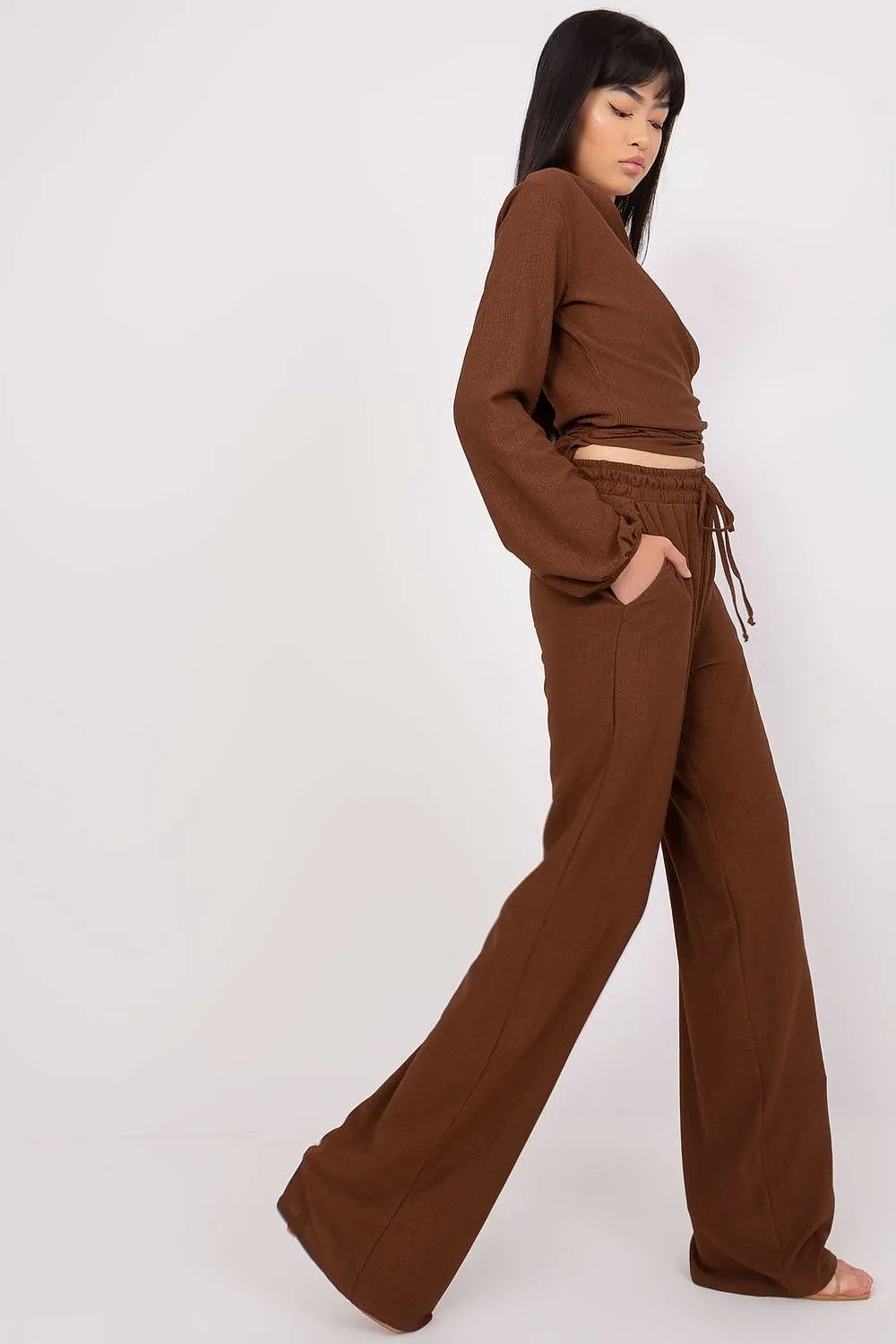 Casual set consisting of a blouse and pants