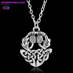 Celtics Knot Thistly Flower Field Scotland National Symbol