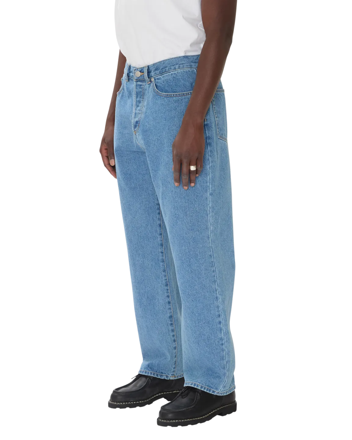 CLASSIC BAGGY DENIM