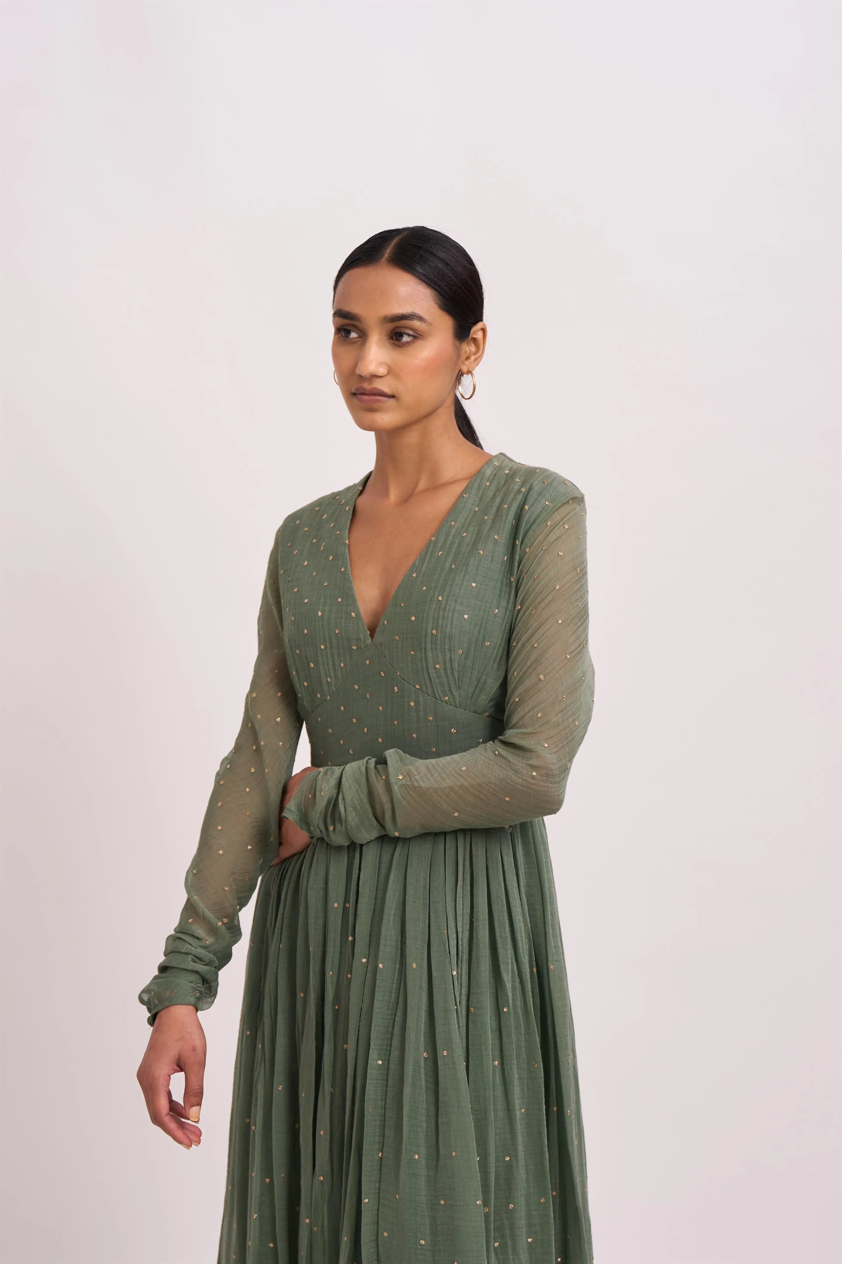 Dot   I   Carvi Jumeirah Ghoomar Anarkali Chanderi Anarkali Cotton Silk Pant  leaf Green  SS24-EG