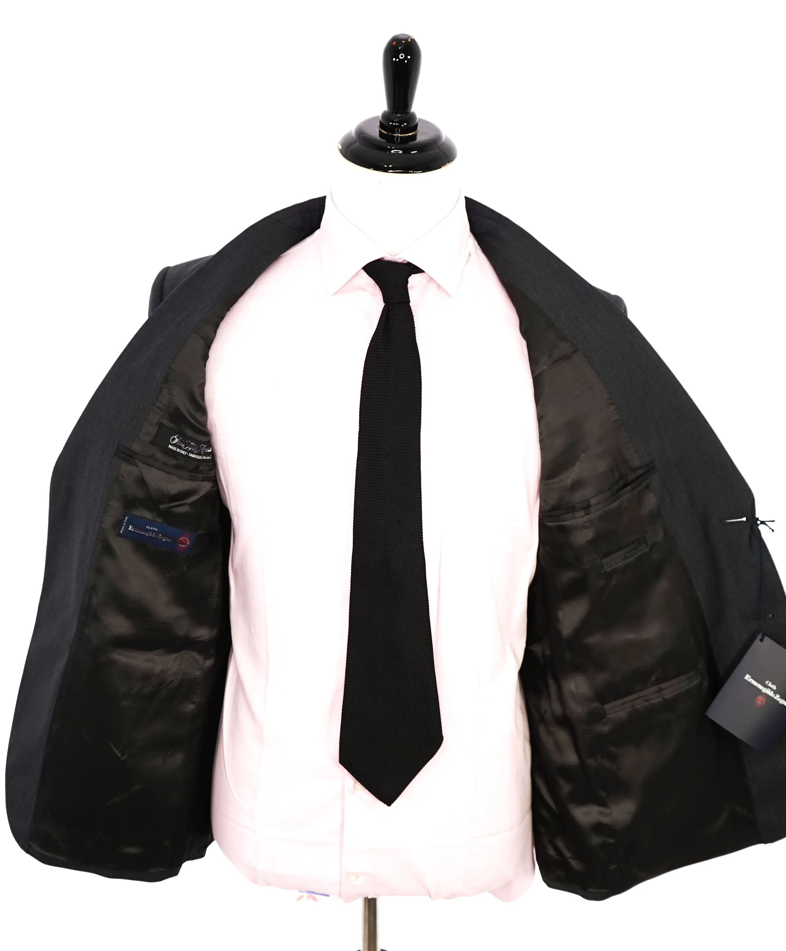 ERMENEGILDO ZEGNA -"Classic" SAKS FIFTH AVENUE *SILK* Gray Suit - 40S