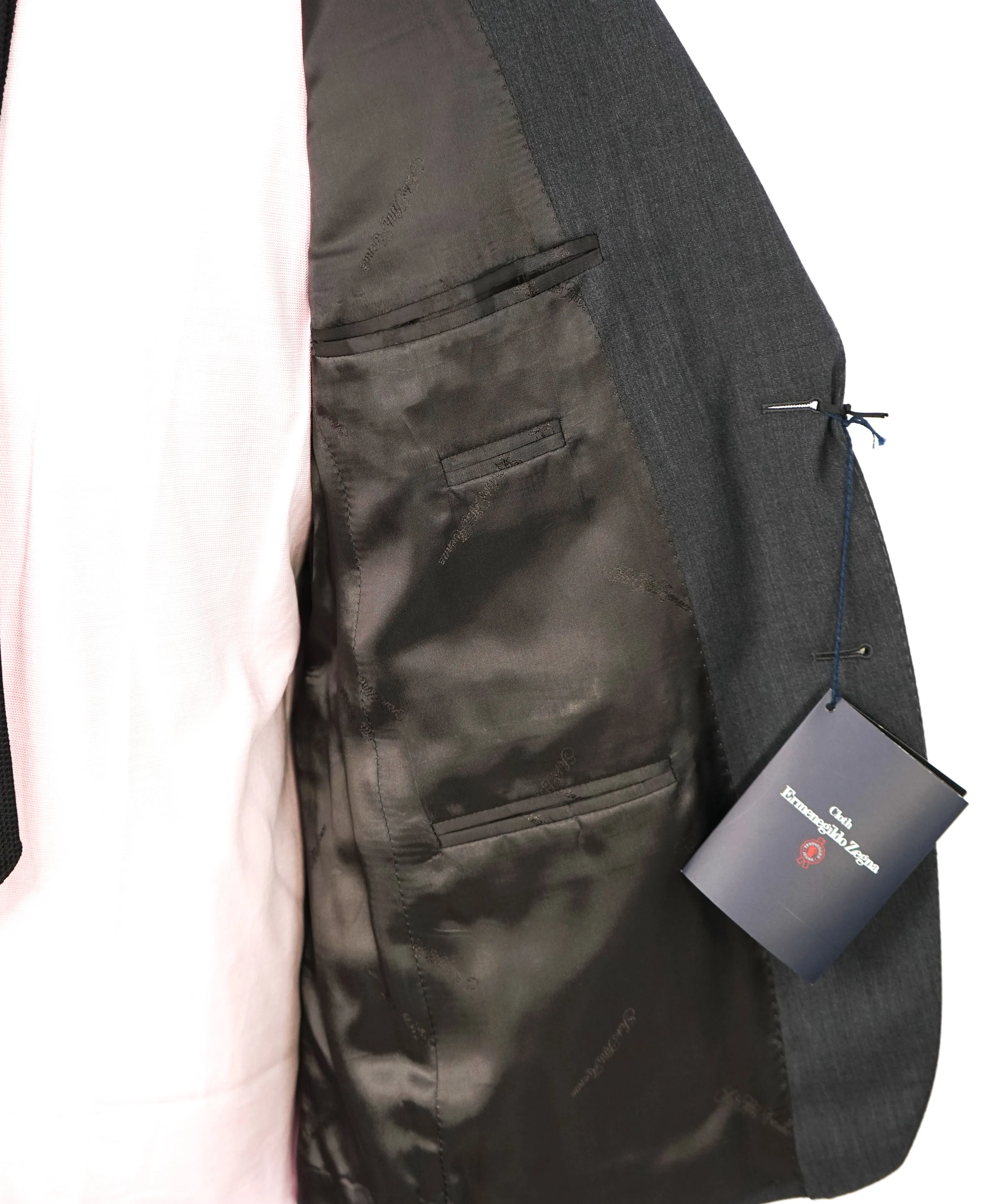 ERMENEGILDO ZEGNA -"Classic" SAKS FIFTH AVENUE *SILK* Gray Suit - 40S