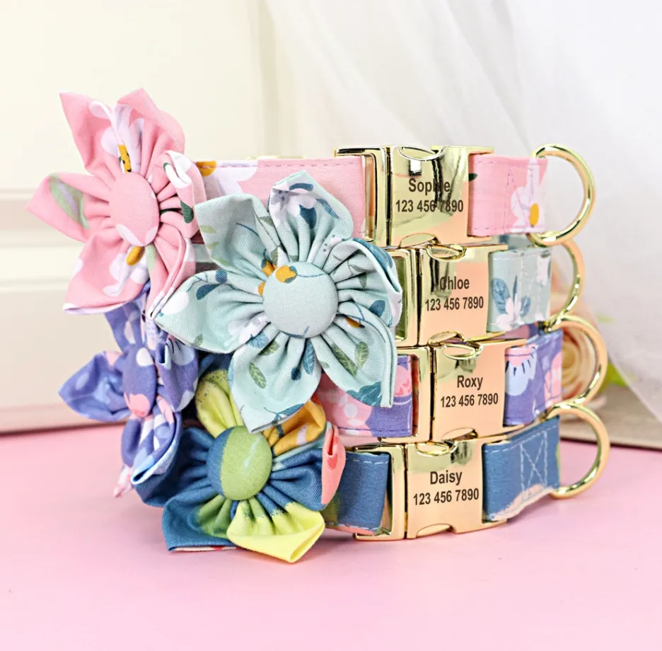 Fashionable Florals: Personalized Collar And Leash Set