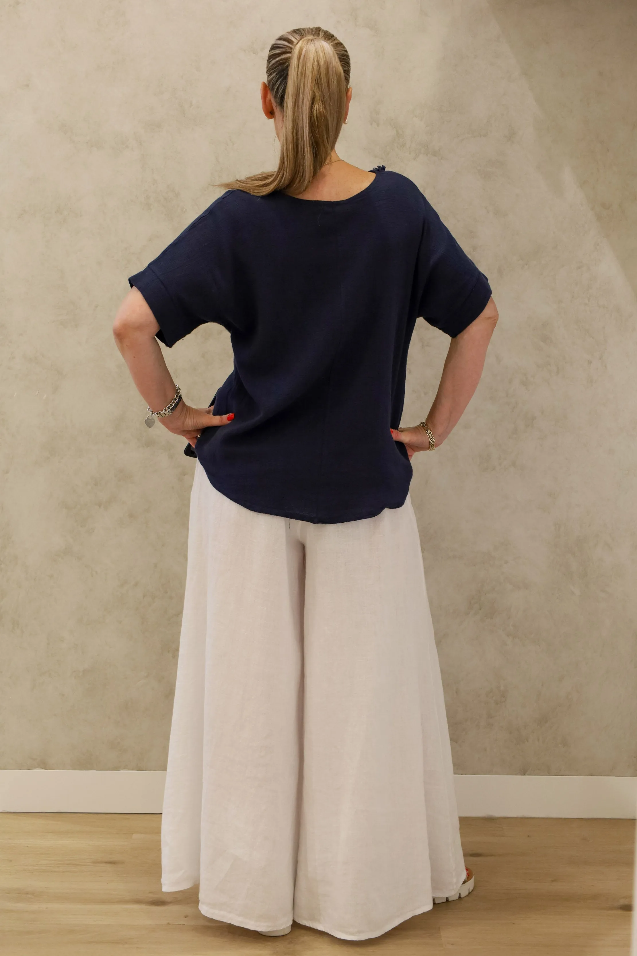 Haleigh Linen Top in Navy