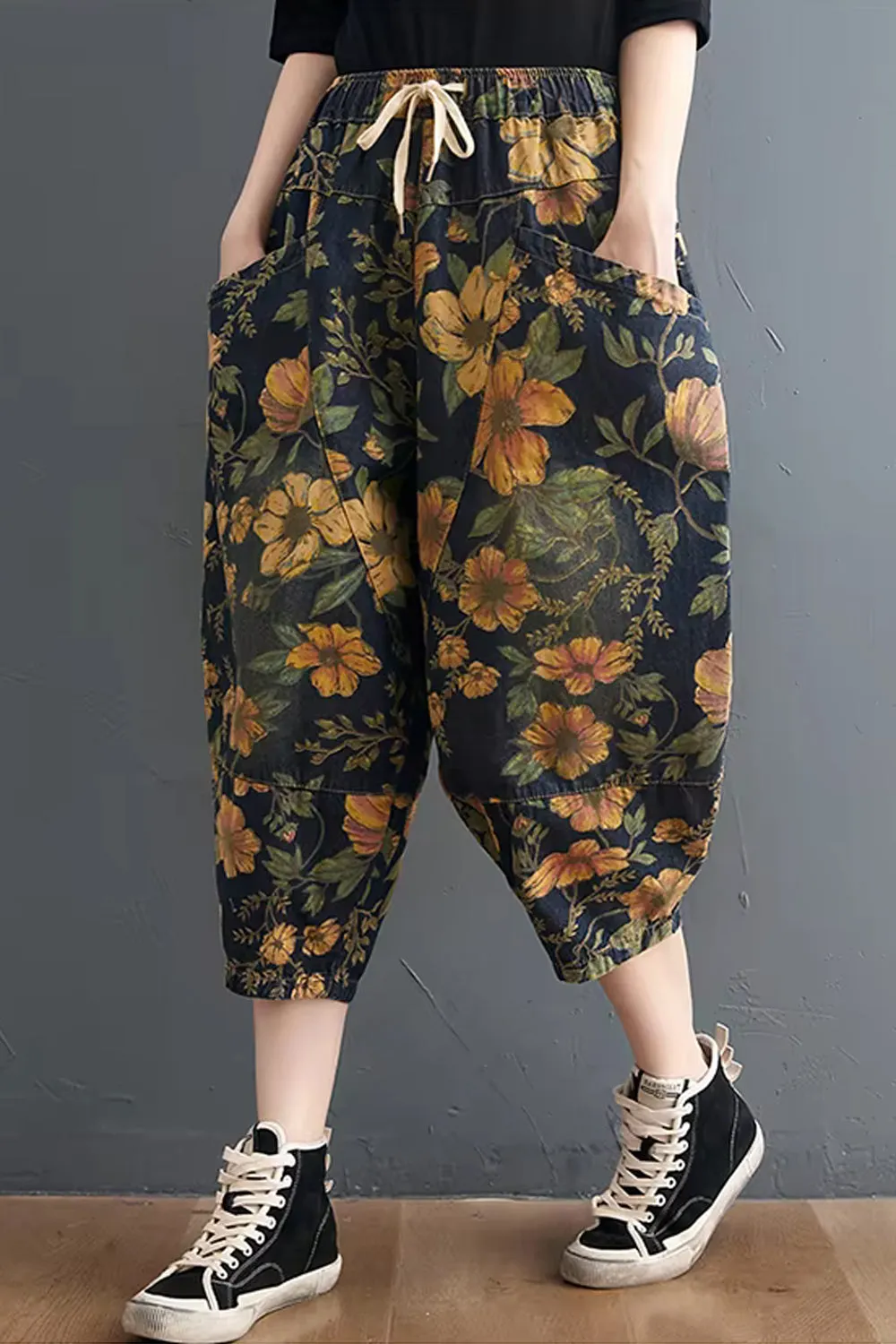High Waist Calf Length Floral Pattern Denim Shorts