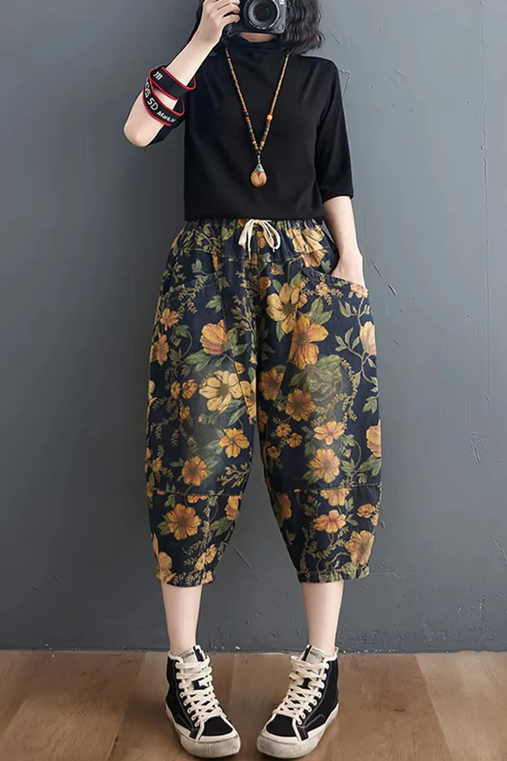 High Waist Calf Length Floral Pattern Denim Shorts