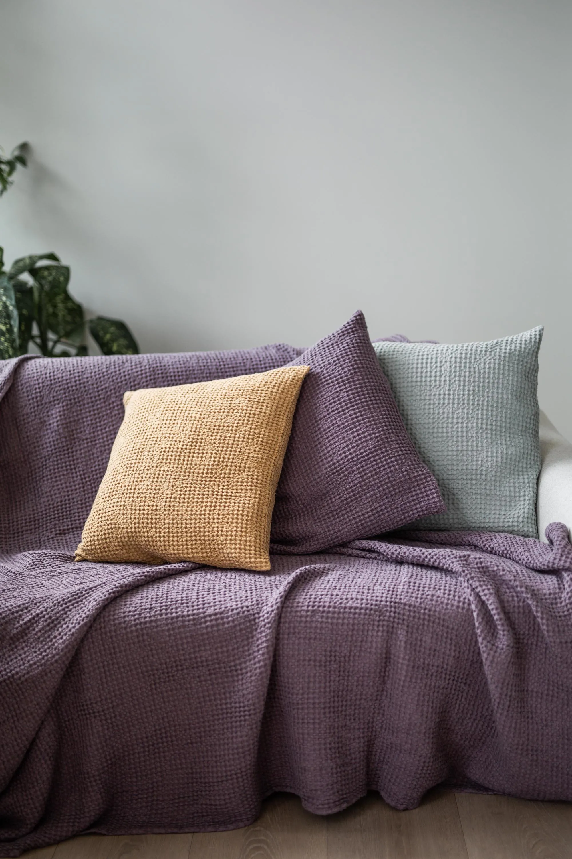 Linen Waffle Blanket | Dusty Lavender