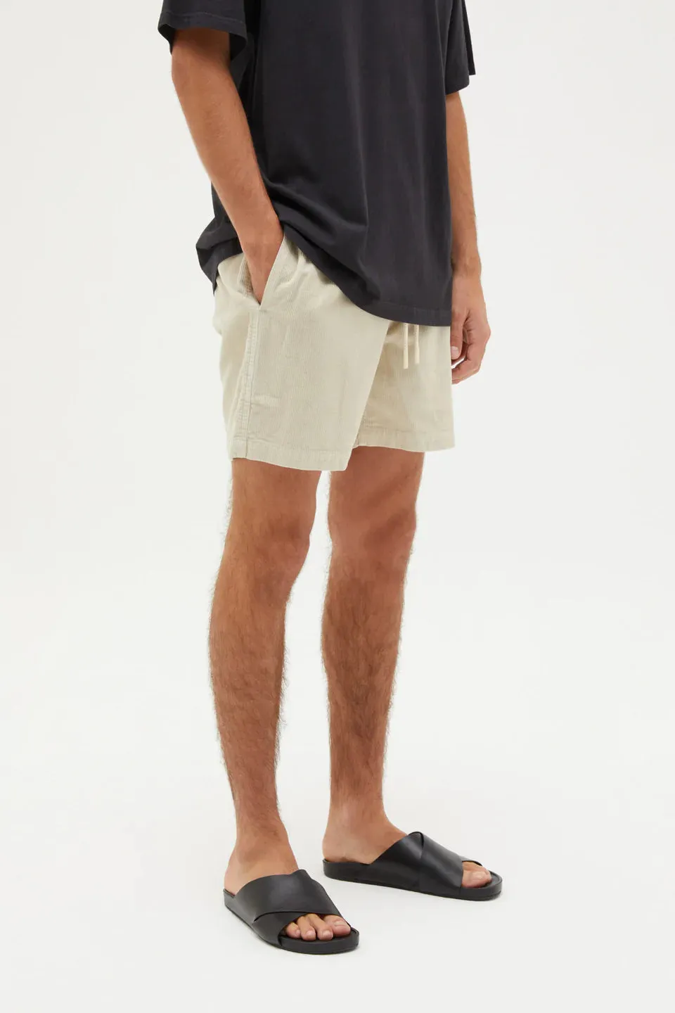 Mens Elijah Cord Short Limestone