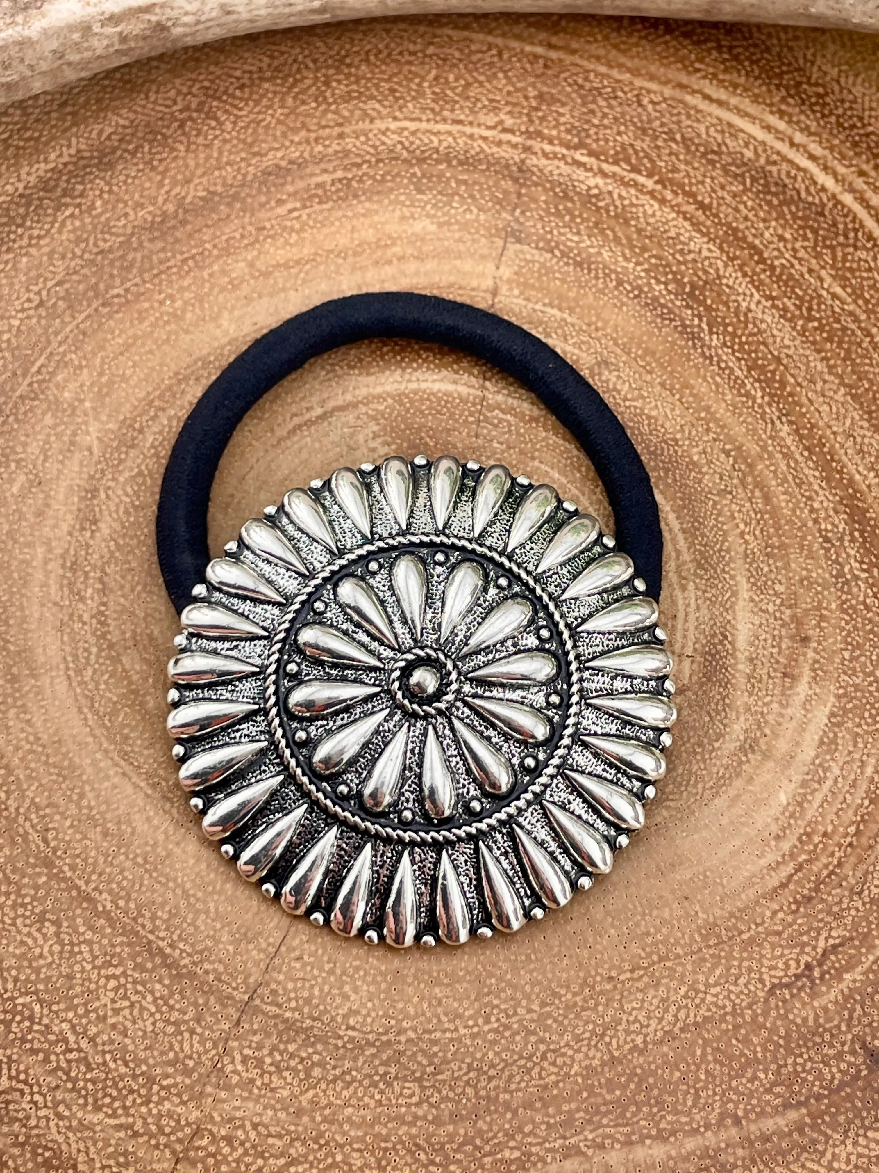 Messner Round Teardrop Concho Fashion Hair Tie - 2"
