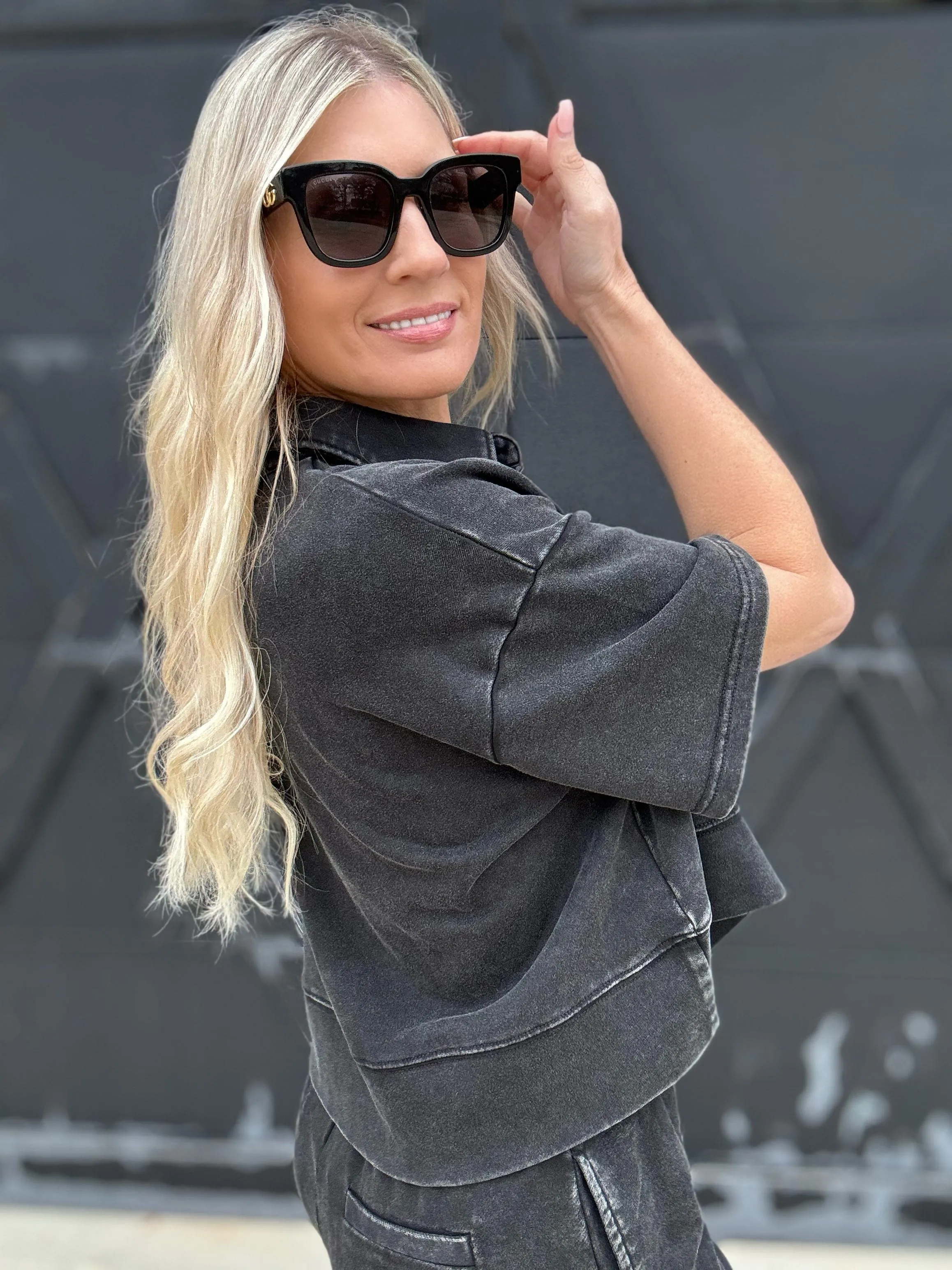 Mineral Washed Cotton Slit Crop Top In Black