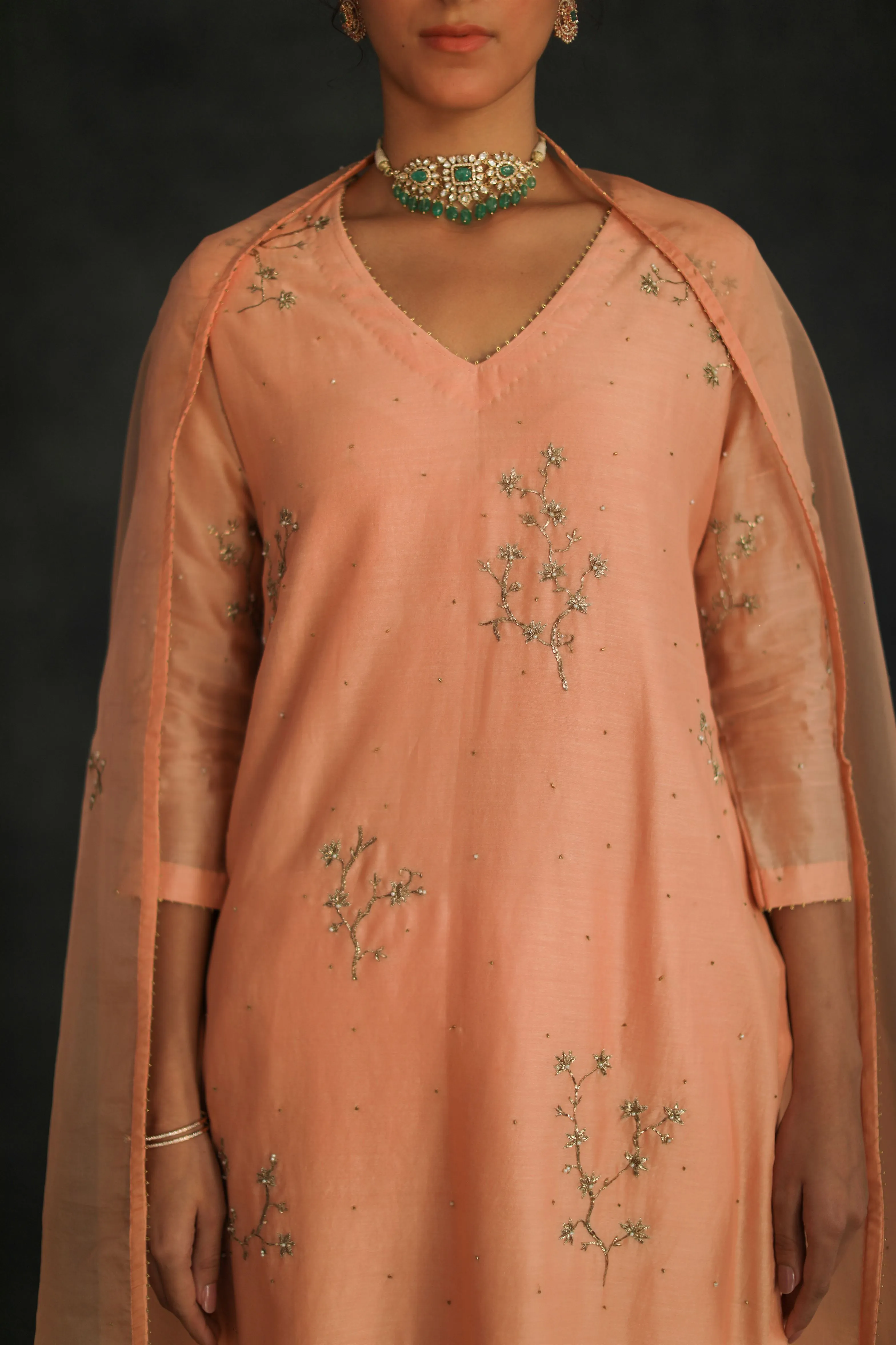 Shikha Mehta Zendaya Apricot Kaashvi Kurta Set Silk Chanderi Silk Organza Peach Hana Ss21F-Kk