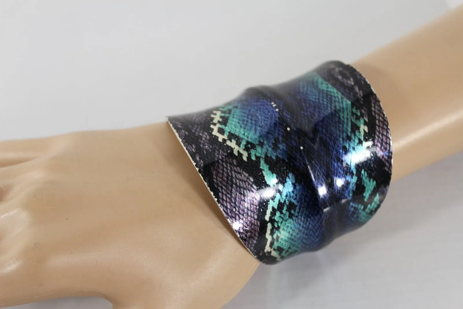 Silver Metal Cuff Bracelet Bangle Snake Blue Black Teal Print