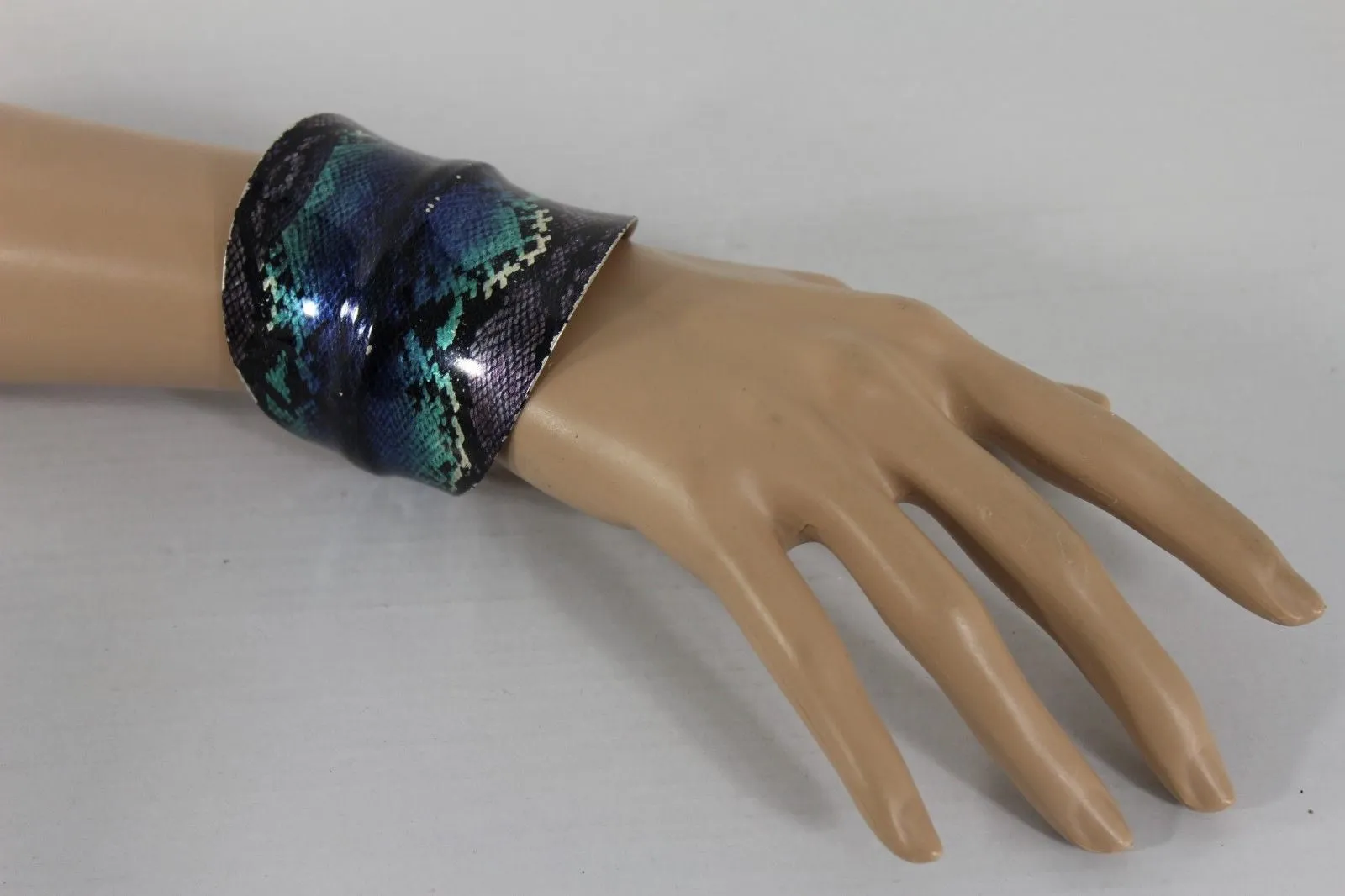 Silver Metal Cuff Bracelet Bangle Snake Blue Black Teal Print