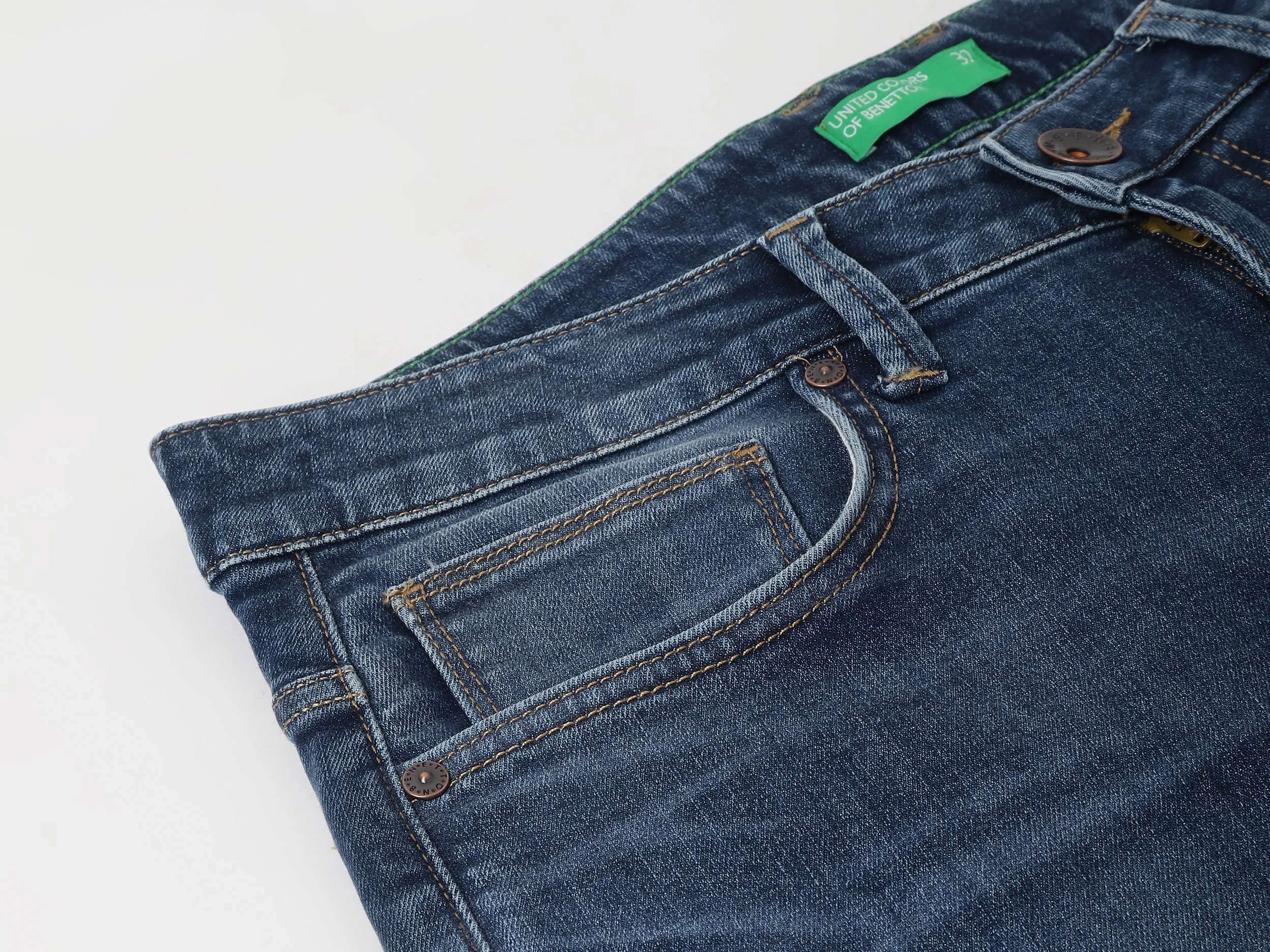 Solid Pattern Slim Fit Jeans