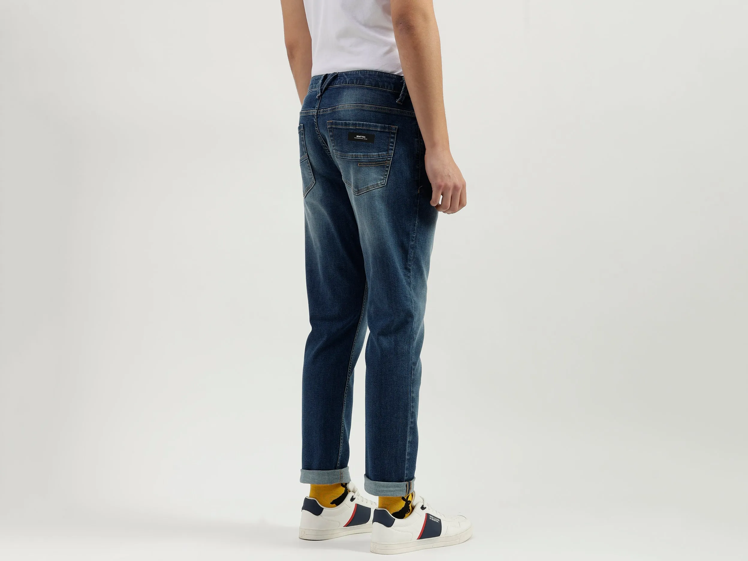 Solid Pattern Slim Fit Jeans