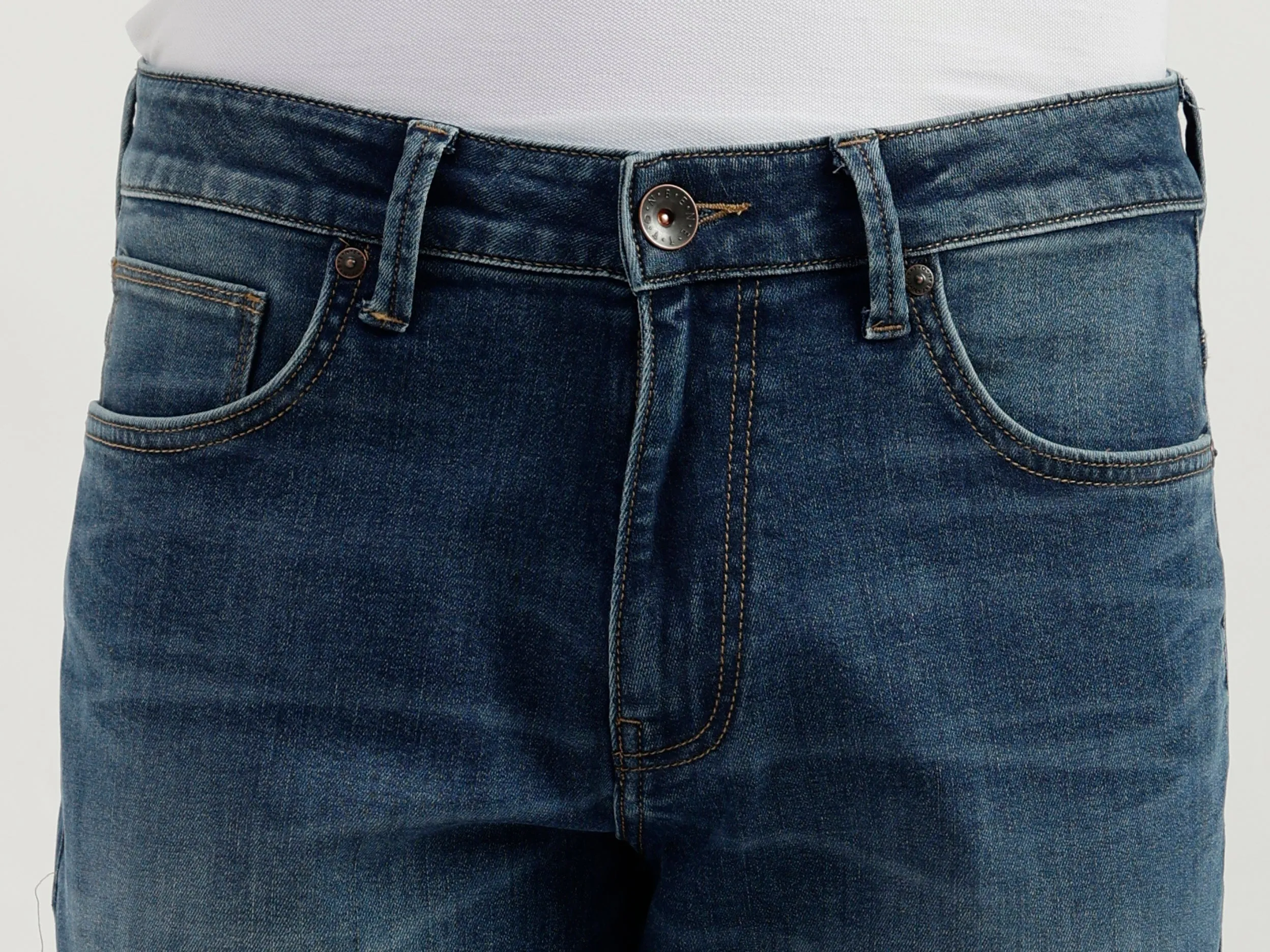 Solid Pattern Slim Fit Jeans