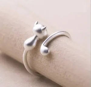 Solid Sterling Silver Hugging Cat Ring