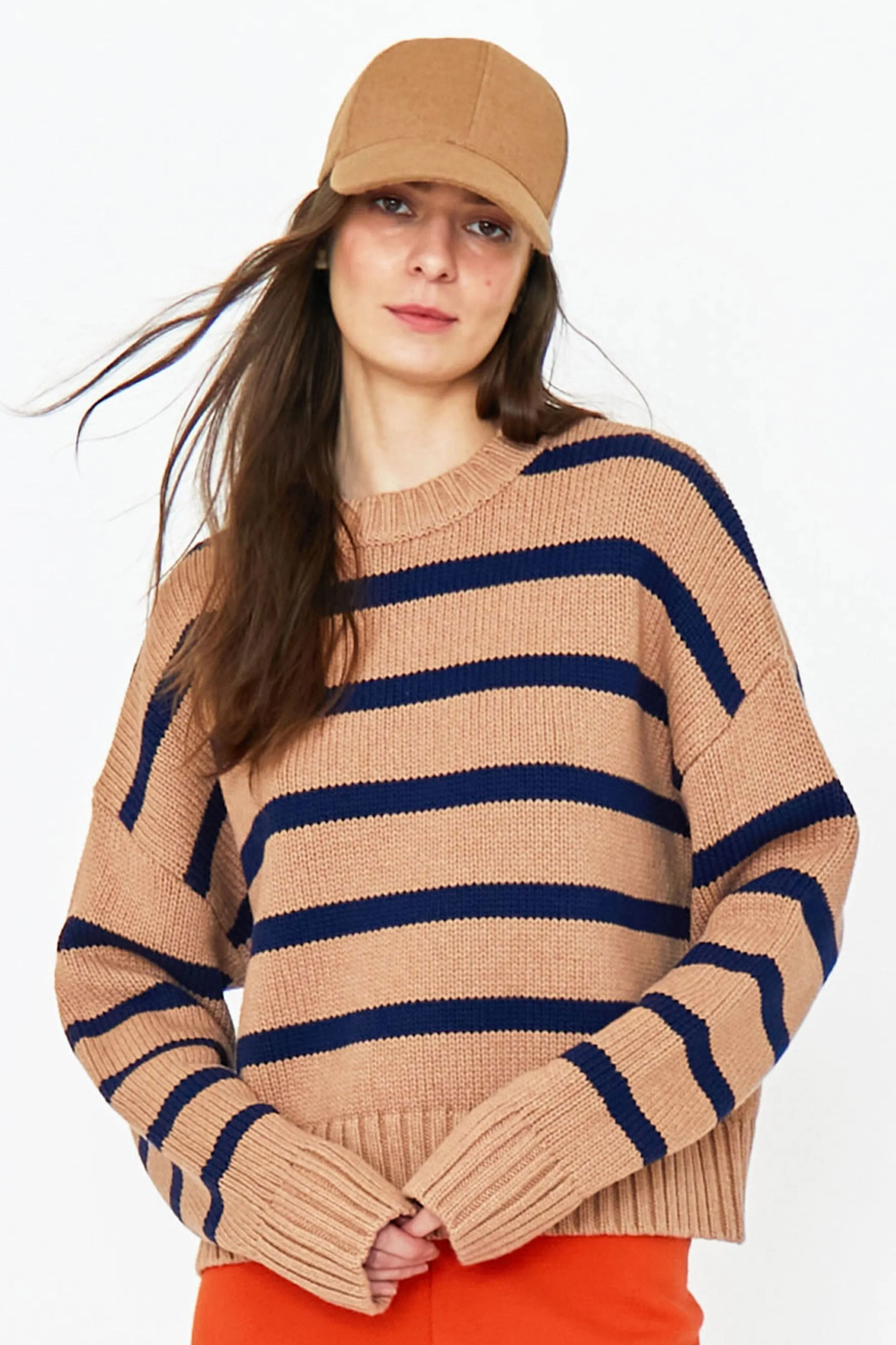 The Liv - Toffee/Navy