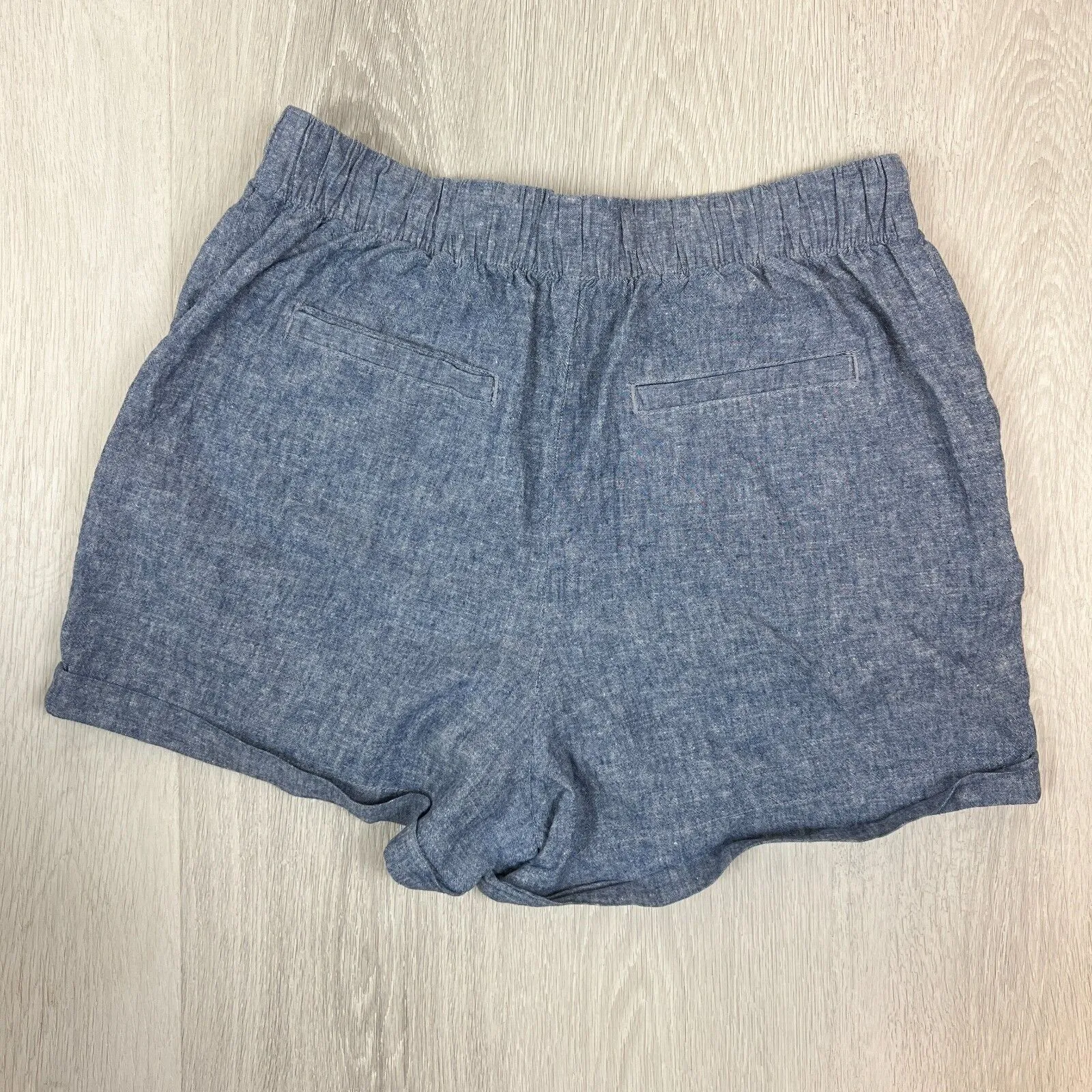 Uniqlo Womens Blue Linen Blend Casual Relaxed Short 28-29 Inch