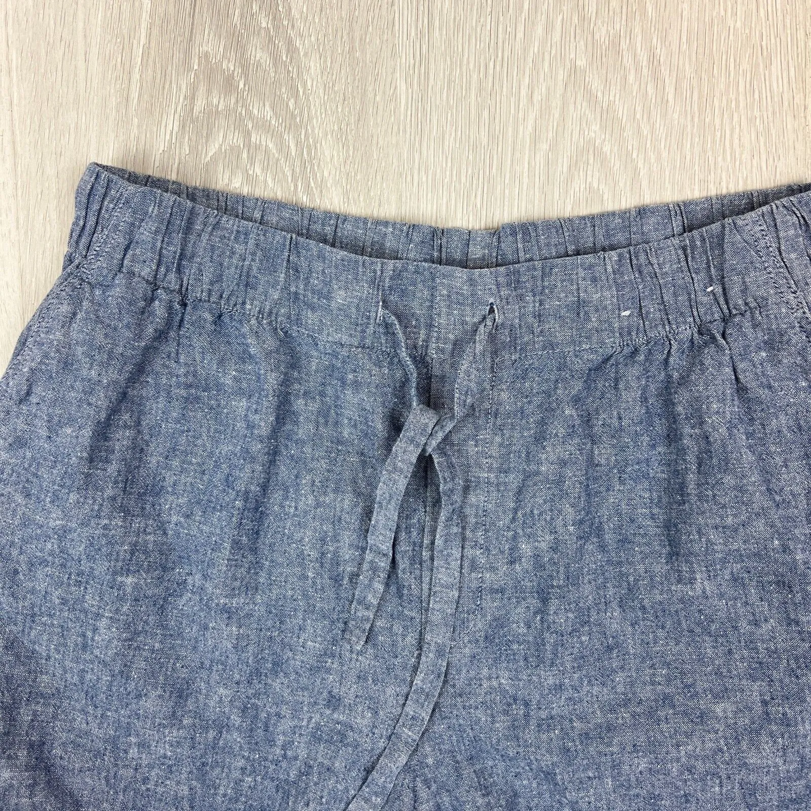 Uniqlo Womens Blue Linen Blend Casual Relaxed Short 28-29 Inch
