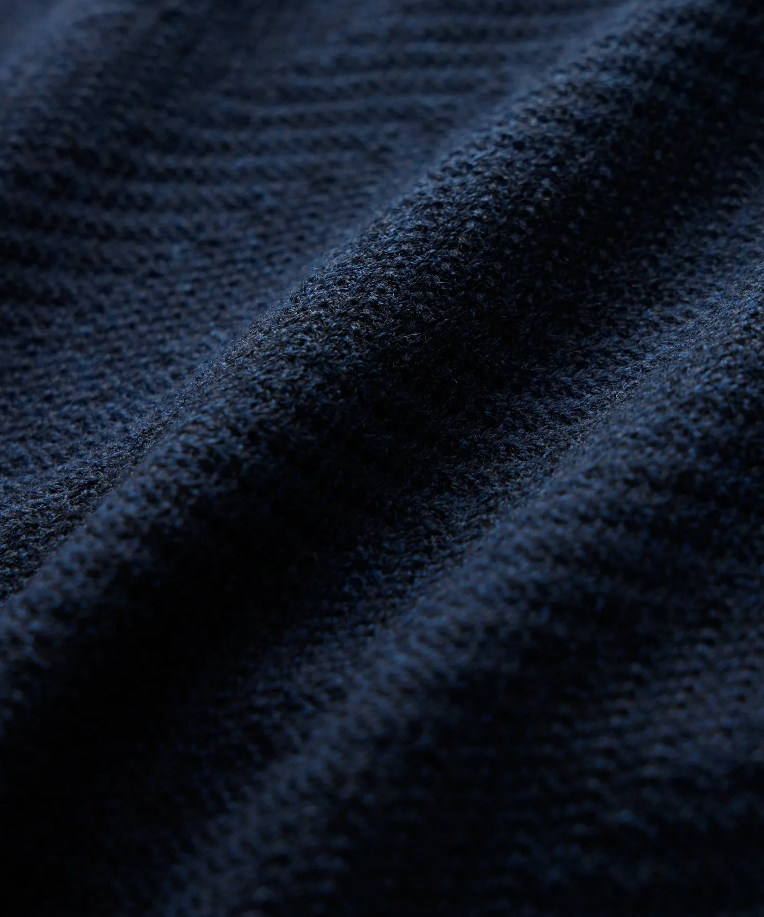 Wool Cotton Knit Herringbone Polo in Classic Navy